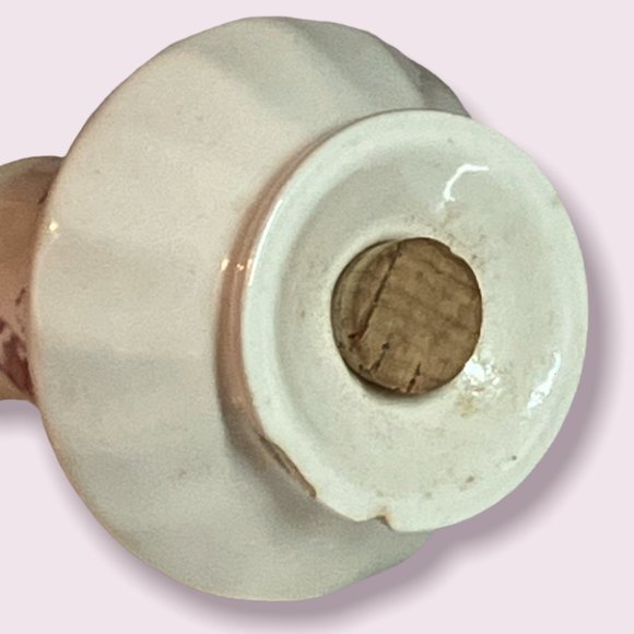 Vintage Vernon Kilns Rustic Farm Roosters Salt-Pepper Shakers-Fruit or Egg Cup - Picture 9 of 12